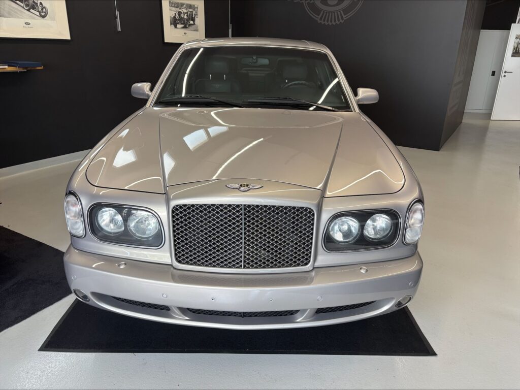 Arnage_T_3